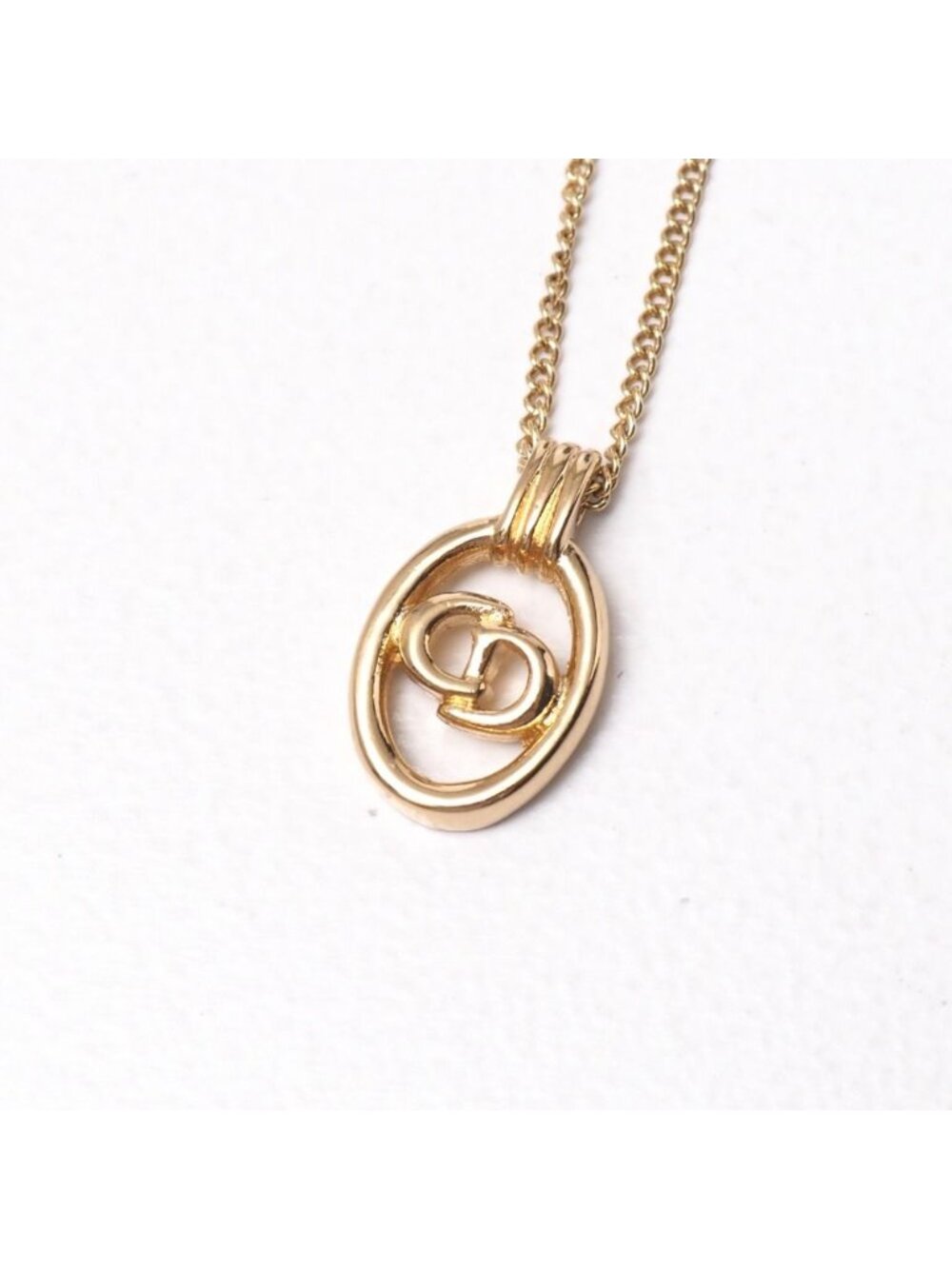 Dior Vintage Necklace CD Logo Oval Gold